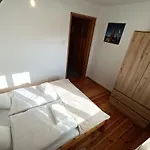 Dom Nad Potokiem Sowa Chalet *